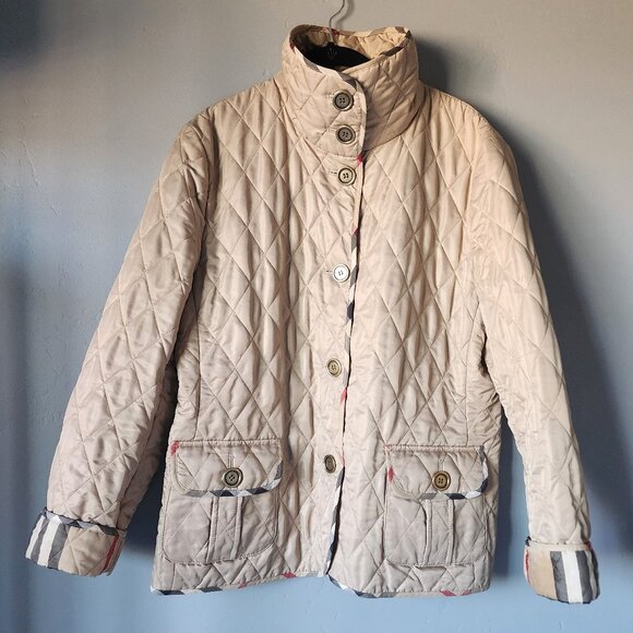 Burberry Quilted Jacket "EUC" - Picture 6 of 16